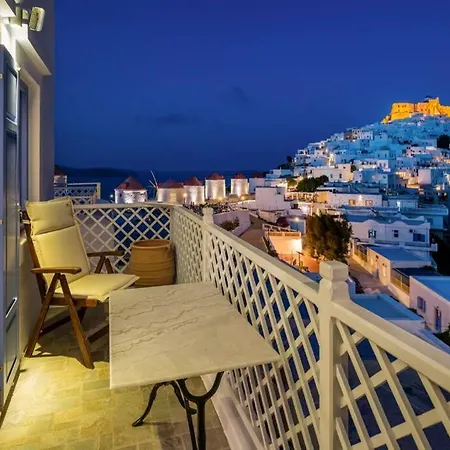 Luxury In The Heart Of Appartement Astypálaia